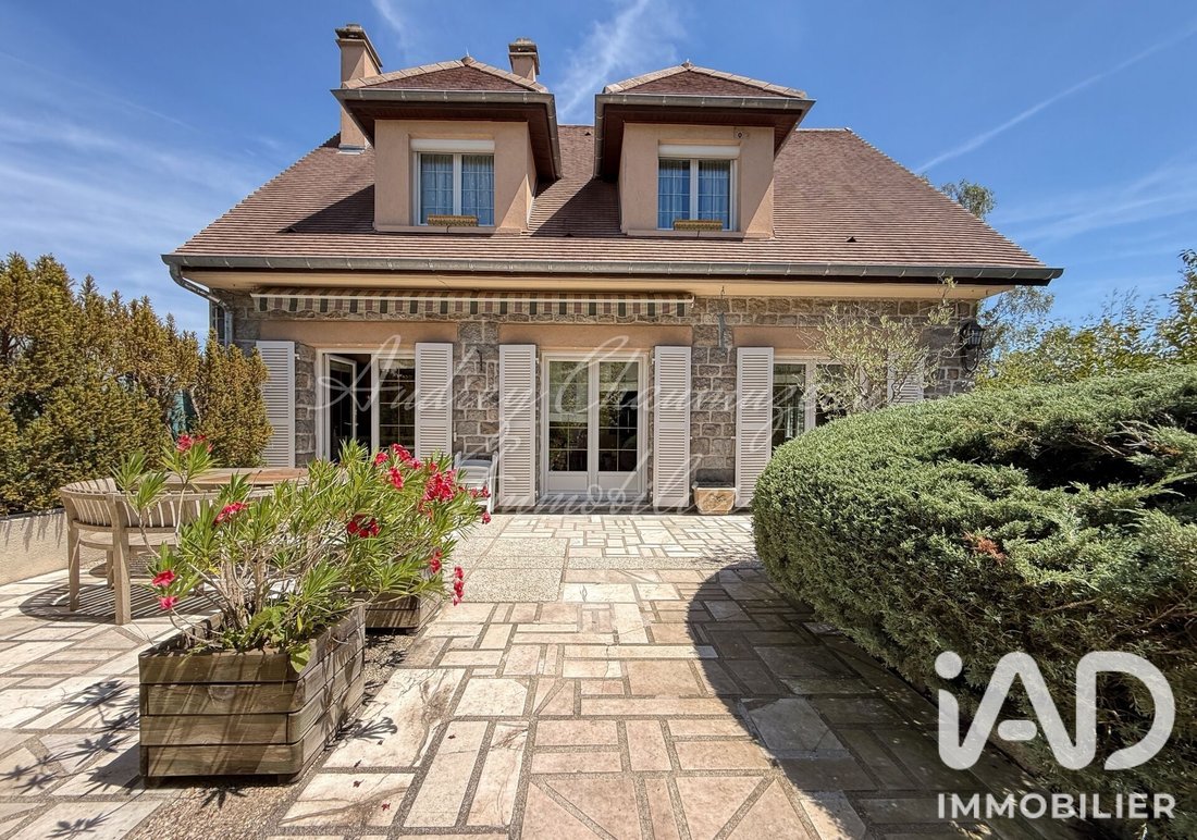House in La Roche, Villebon-sur-Yvette, France 1 - 18406184