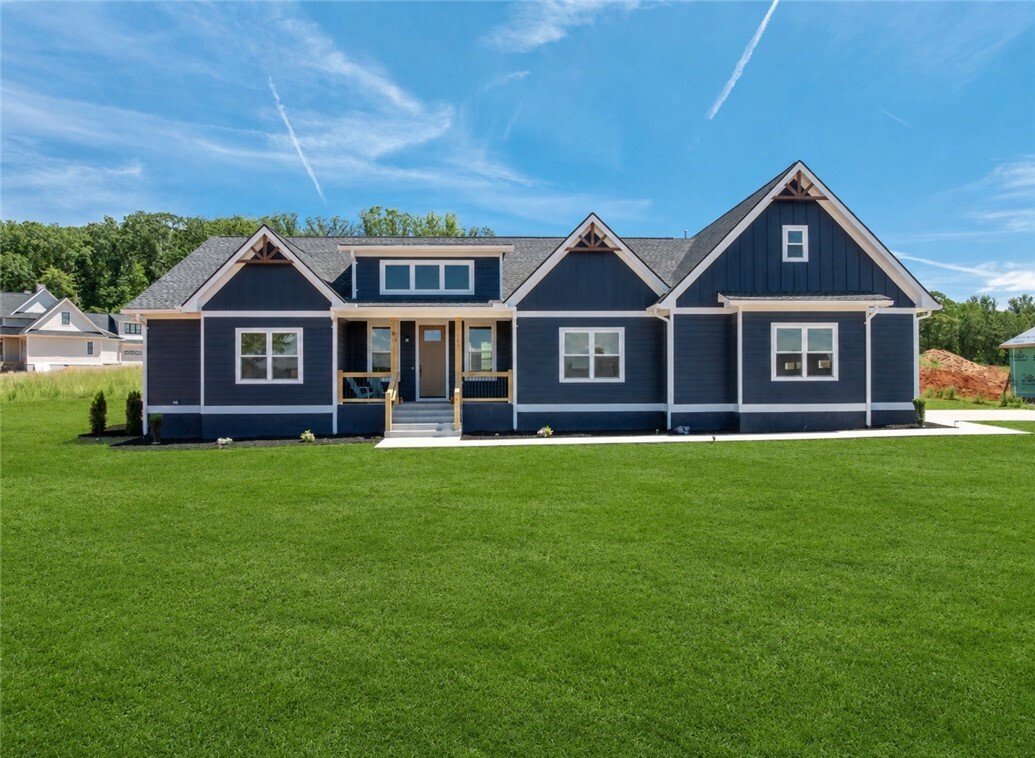 House in Easley, South Carolina, United States 1 - 18401927