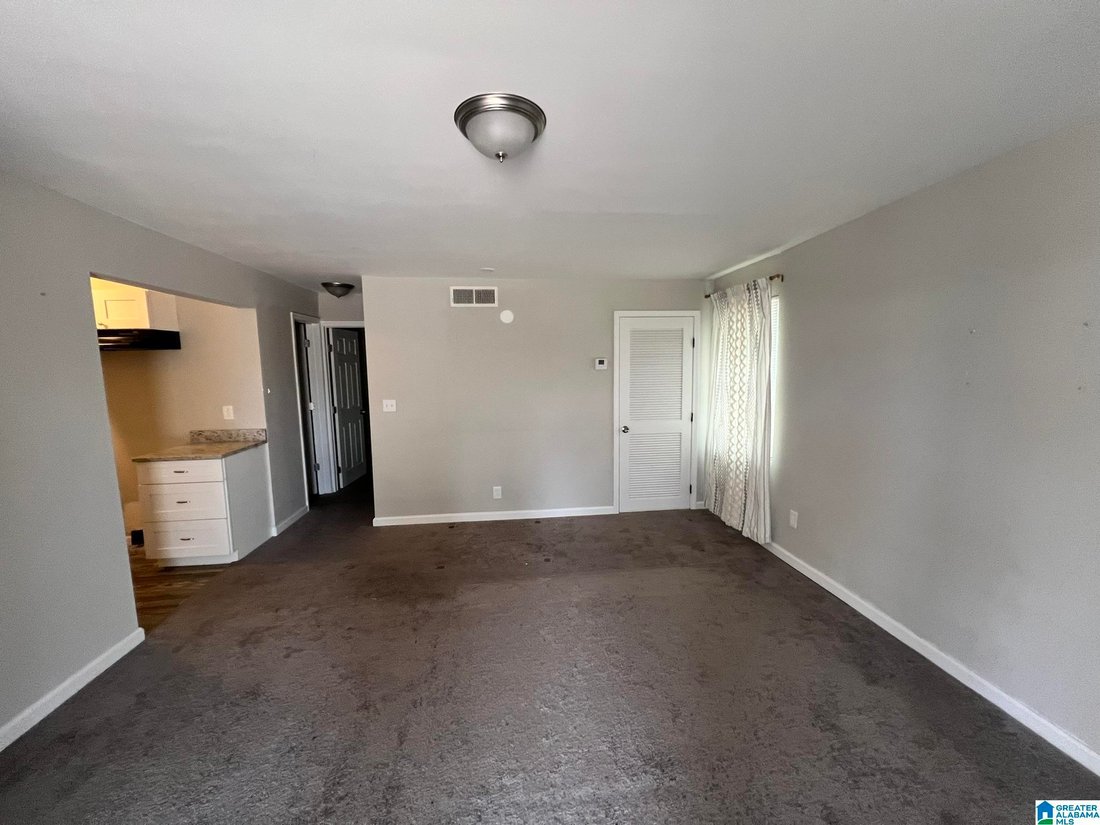 Apartment in Talladega, Alabama, United States 2 - 18401377