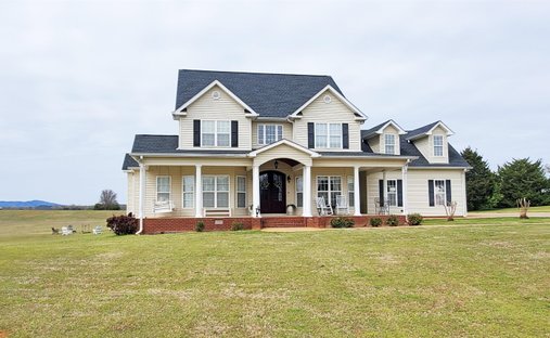 House in Alpine, Alabama, United States 1