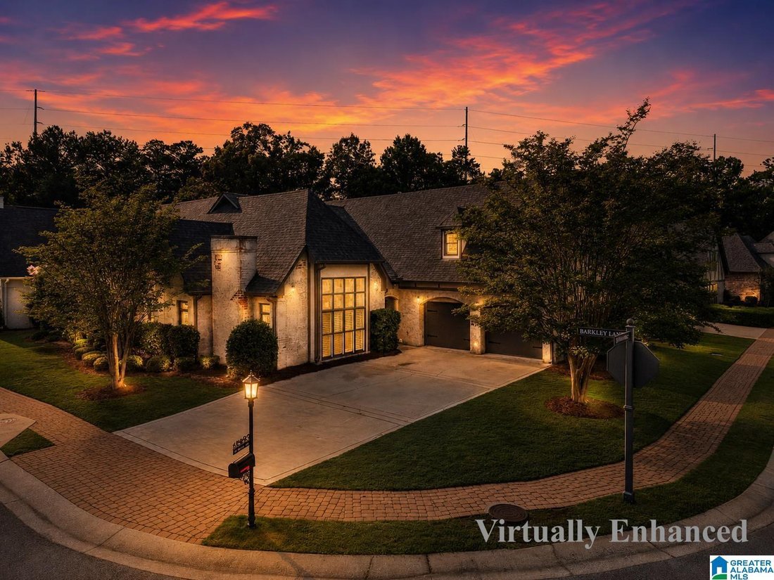 House in Hoover, Alabama, United States 1 - 18402230