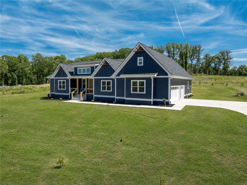 House in Easley, South Carolina, United States 3 - 18401927