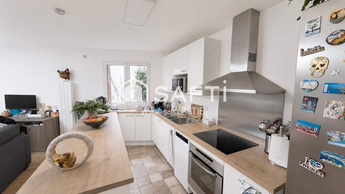 Apartment in Espaces Jeunes, Issy-les-Moulineaux, France 5 - 17055867