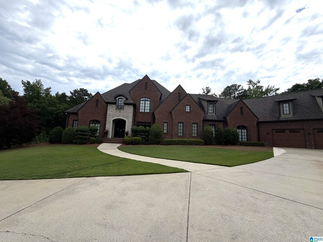 House in Hoover, Alabama, United States 1 - 18402272