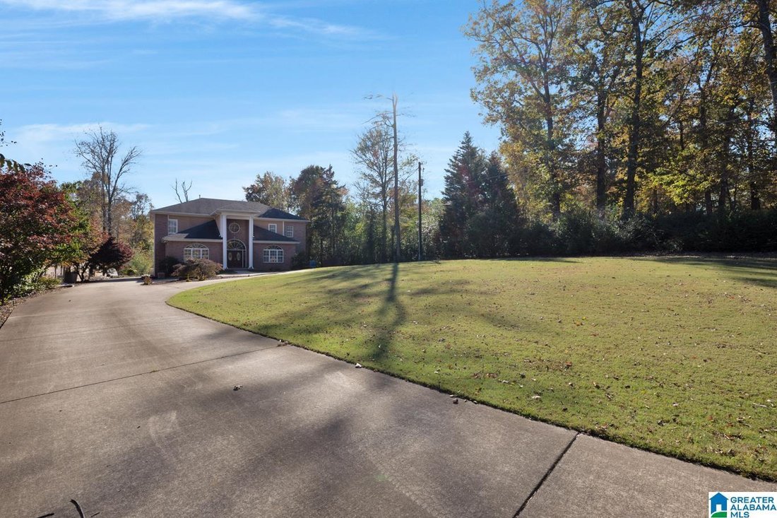House in Hoover, Alabama, United States 3 - 18401050