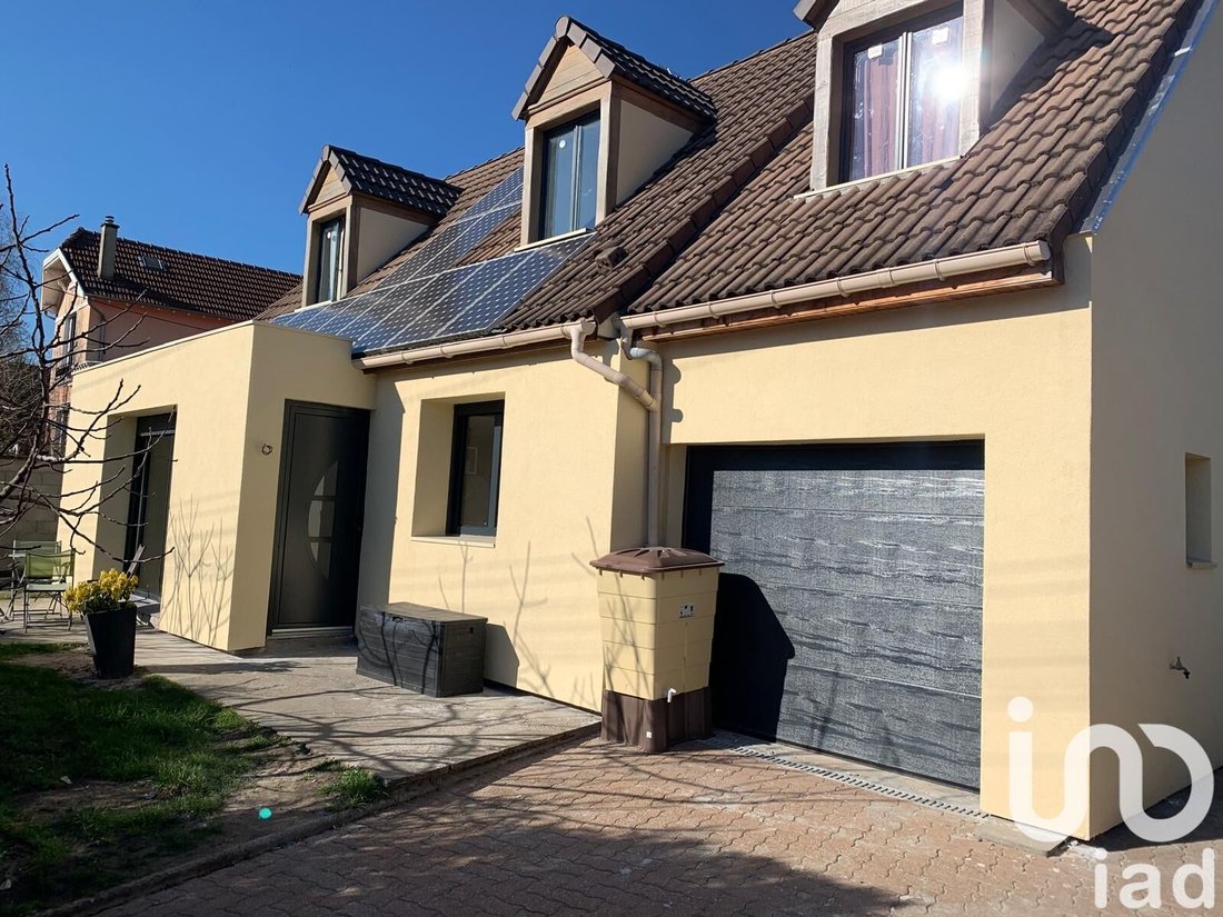 House in Les Callais, Eaubonne, France 1 - 16361316