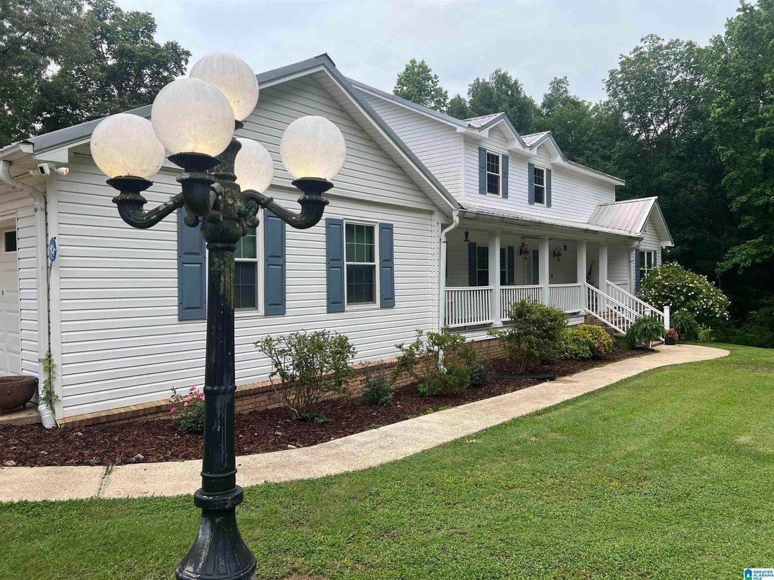 House in Sumiton, Alabama, United States 2 - 18400879