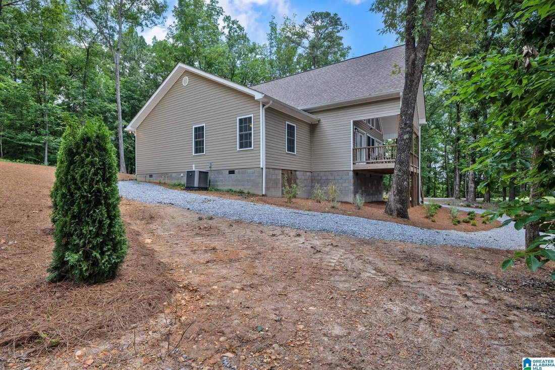 House in Westover, Alabama, United States 2 - 18400916