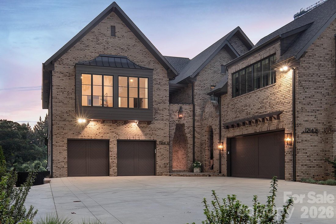 Condo in Charlotte, North Carolina, United States 4 - 18402468