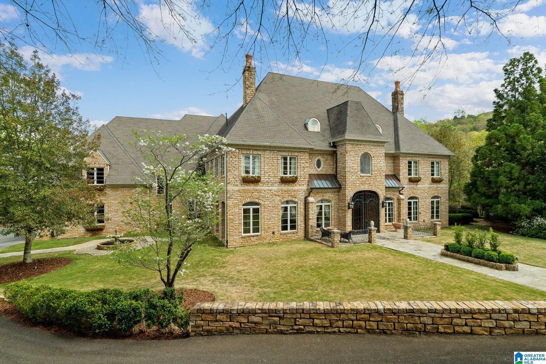 House in Hoover, Alabama, United States 3 - 18401443