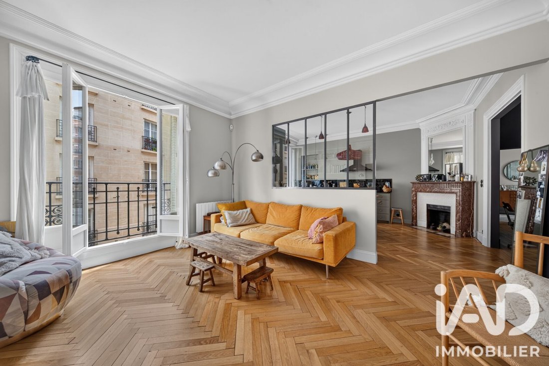 Apartment in Grandes Carrières-Clichy, Paris 18e Arrondissement, Paris 3 - 18406116