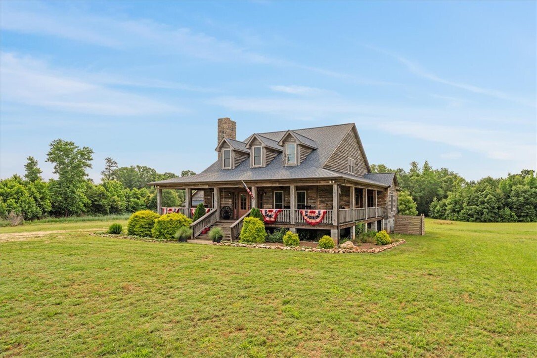 Honea Path, South Carolina, United States 2 - 18402121