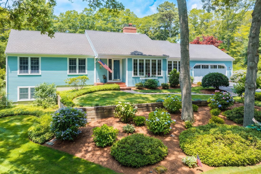 House in Dennis, Massachusetts, United States 3 - 18400516