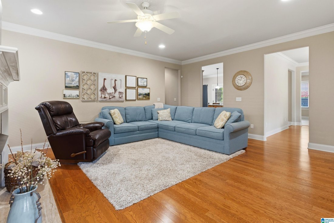 House in Hoover, Alabama, United States 3 - 18401432