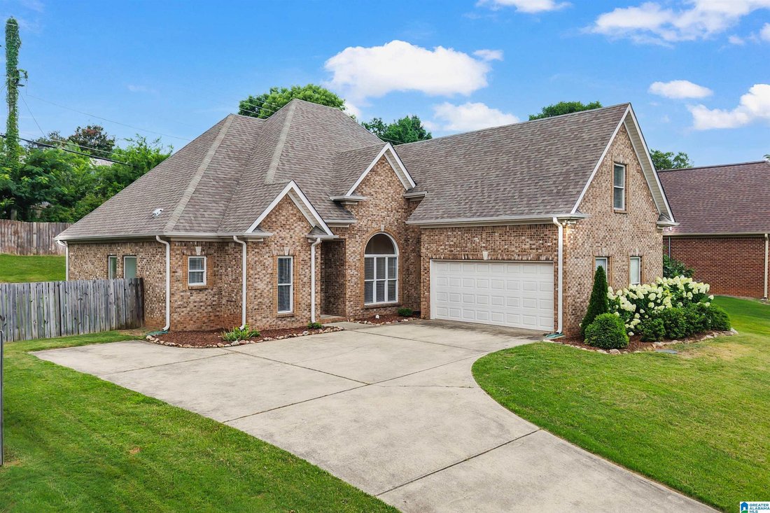 House in Hoover, Alabama, United States 2 - 18402108