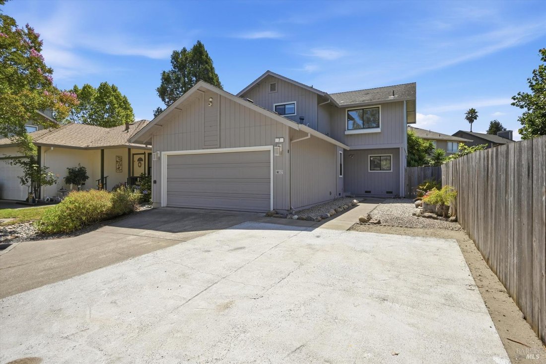House in Cotati, California, United States 1 - 18381209