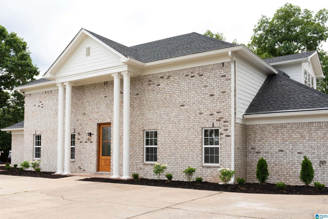 House in Hoover, Alabama, United States 1 - 18401549