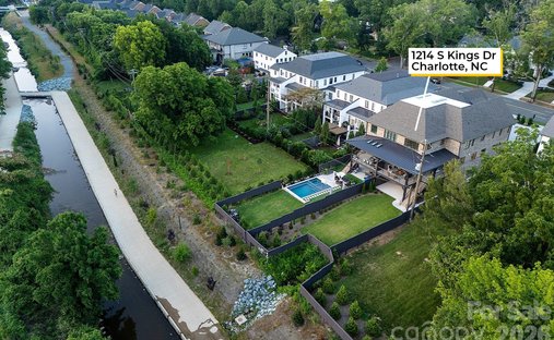 Condo in Charlotte, North Carolina, United States 1