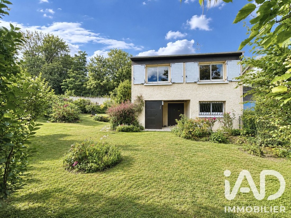 House in Orgeval, Ile-de-France, France 1 - 18406147