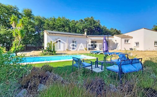 Casa a Laroque-des-Albères, Occitania, Francia 1