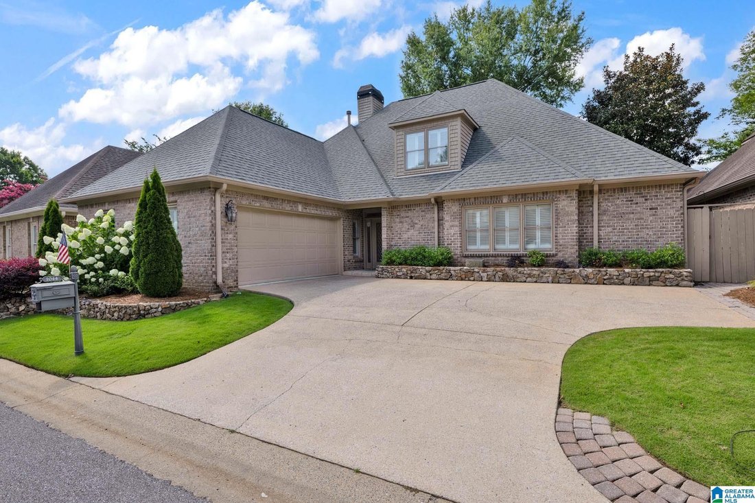 House in Hoover, Alabama, United States 3 - 18401799