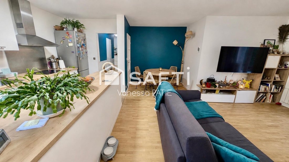 Apartment in Espaces Jeunes, Issy-les-Moulineaux, France 4 - 17055867