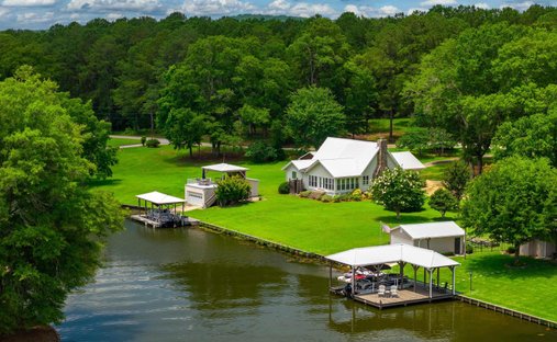 House in Wilsonville, Alabama, United States 1