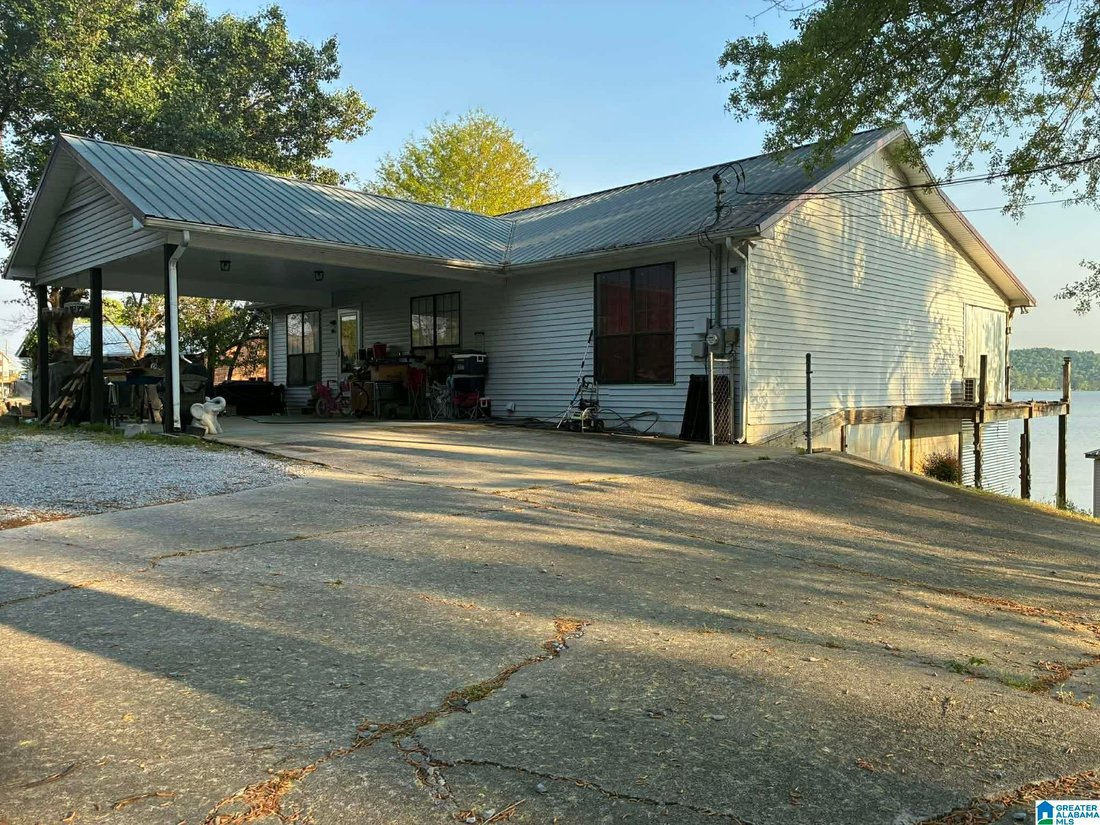 House in Ohatchee, Alabama, United States 1 - 18400954