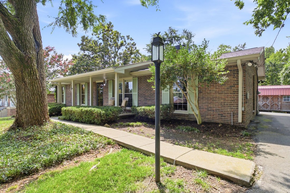 House in Nashville, Tennessee, United States 4 - 18402602