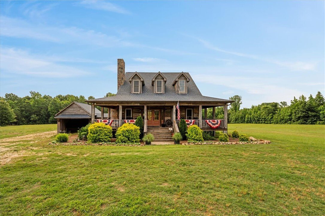 Honea Path, South Carolina, United States 1 - 18402121