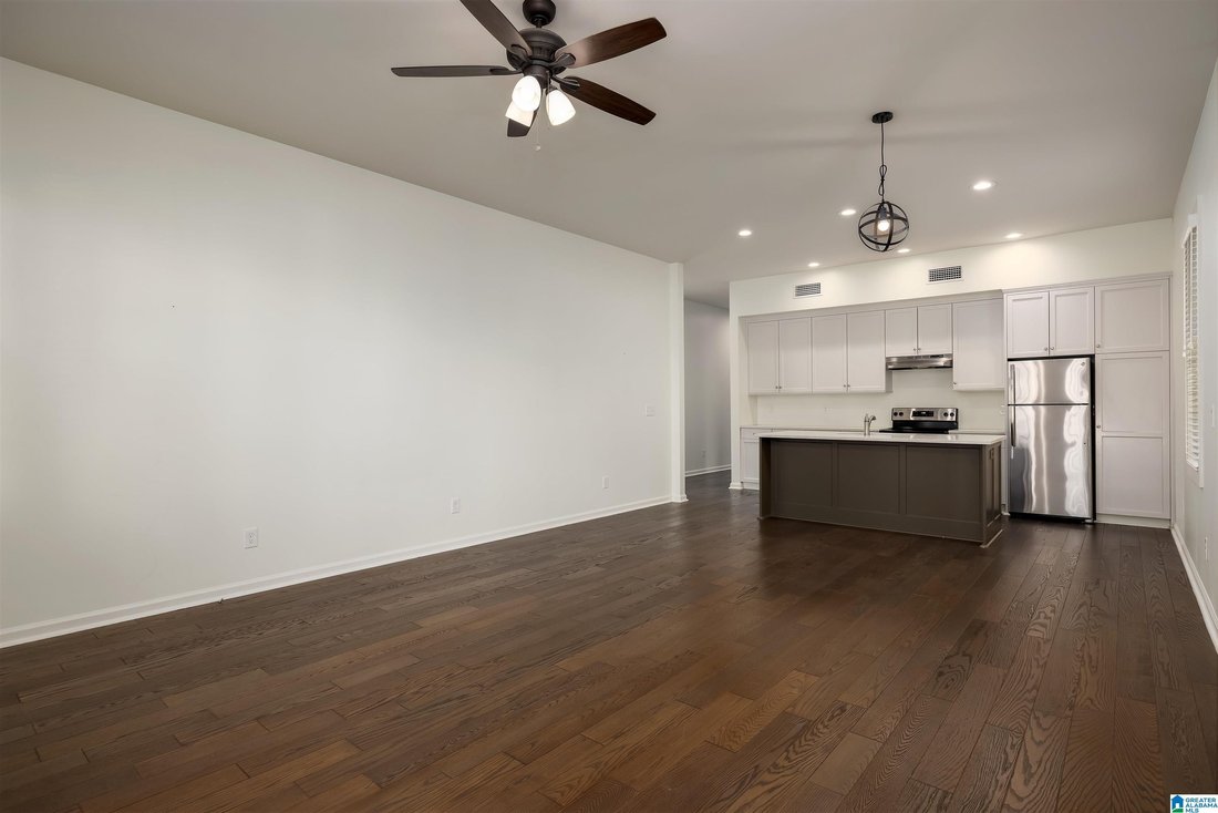 Apartment in Birmingham, Alabama, United States 5 - 18401604