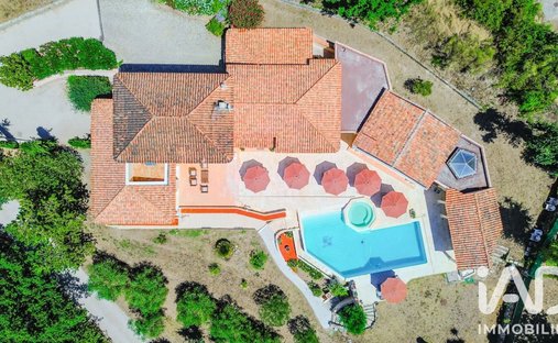 House in Châteauneuf-Grasse, Provence-Alpes-Côte d'Azur, France 1