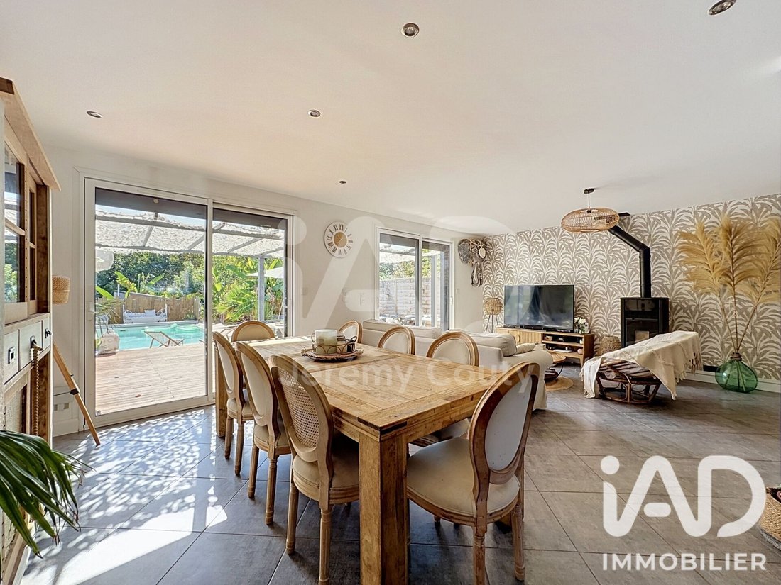 House in Lavau-sur-Loire, Pays de la Loire, France 2 - 18406158