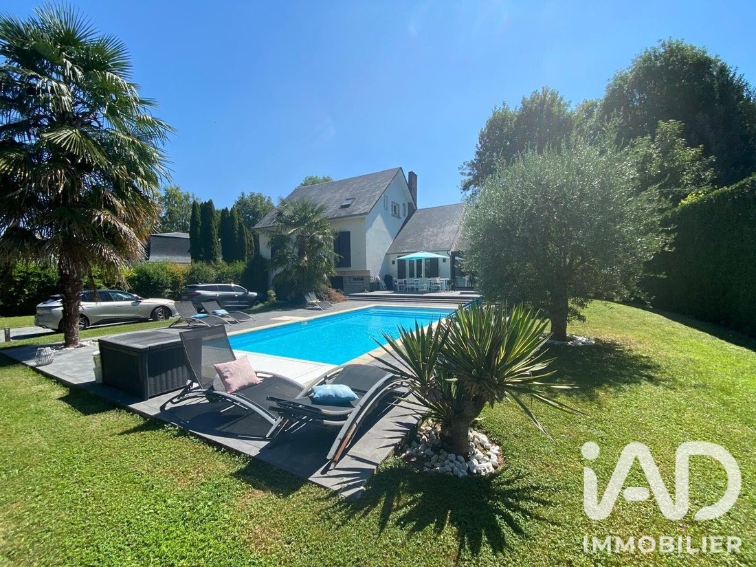 House in Ronquerolles, Ile-de-France, France 1 - 17768205