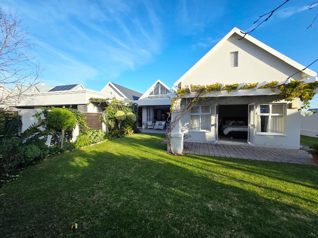House in Kingswood Golf Estate, Western Cape, South Africa 5 - 18400823