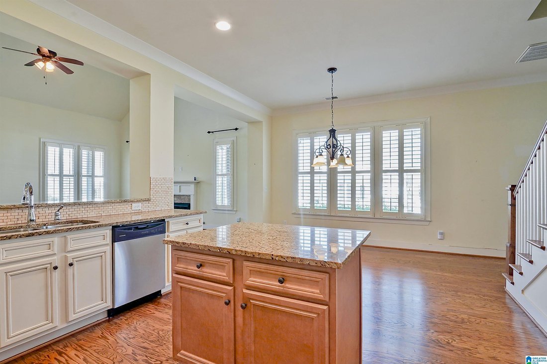 House in Hoover, Alabama, United States 5 - 18401608