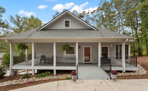 House in Salem, South Carolina, United States 1