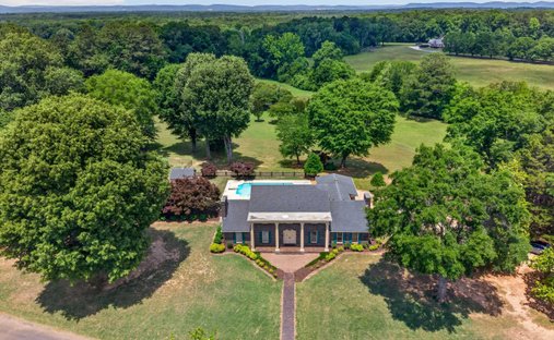 House in Rainbow City, Alabama, United States 1