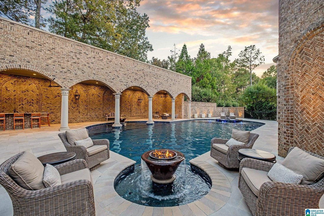 House in Vestavia Hills, Alabama, United States 2 - 18402072