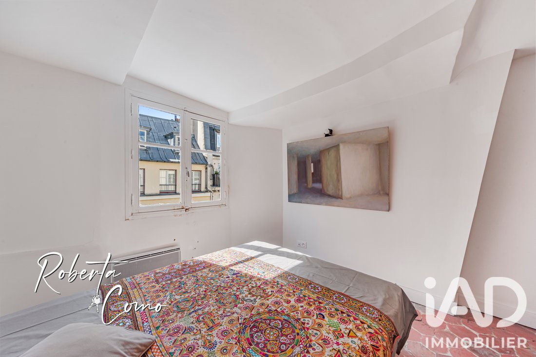 Apartment in Sainte Avoie, Paris 3e Arrondissement, Paris 3 - 18290014