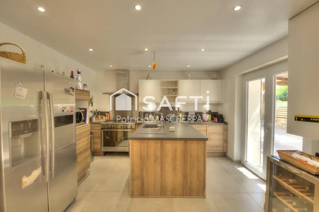 House in Exterieurs, Frejus, France 5 - 18402432