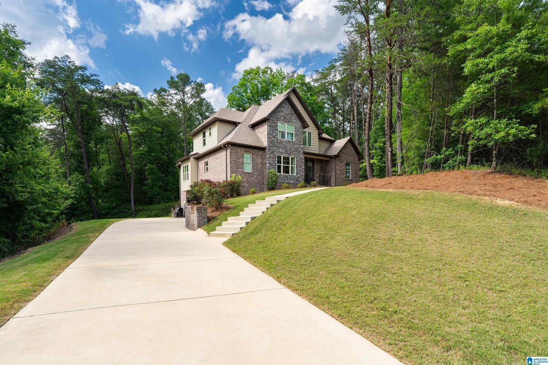 House in Calera, Alabama, United States 3 - 18400944