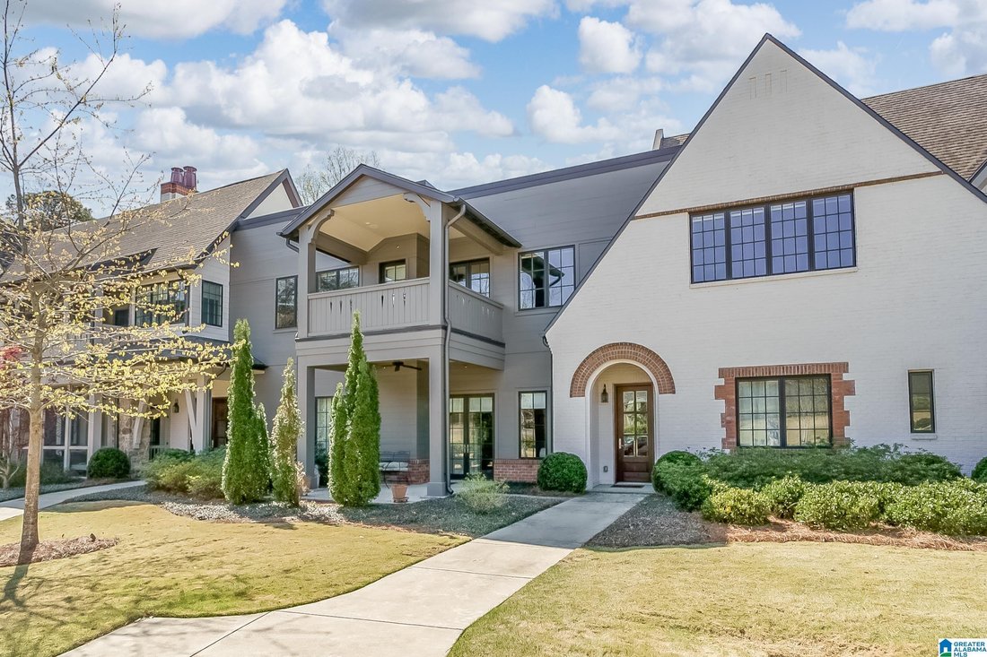 Condo in Mountain Brook, Alabama, United States 2 - 18402218