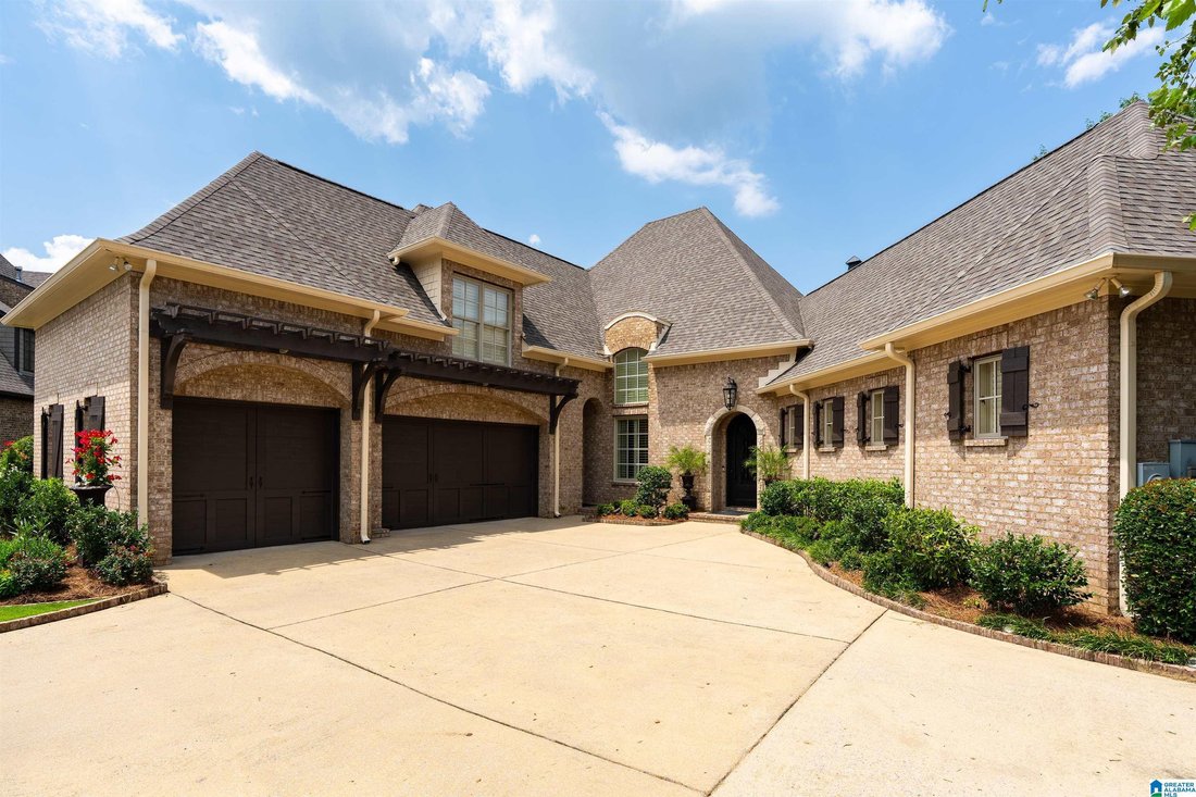 House in Hoover, Alabama, United States 4 - 18401878