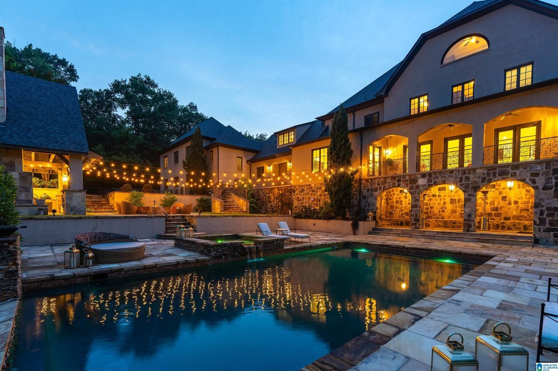 House in Mountain Brook, Alabama, United States 2 - 18400946