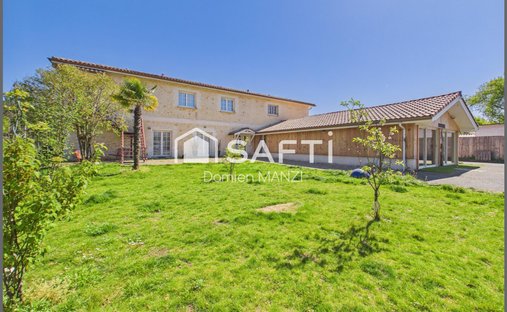 House in Sanguinet, Nouvelle-Aquitaine, France 1