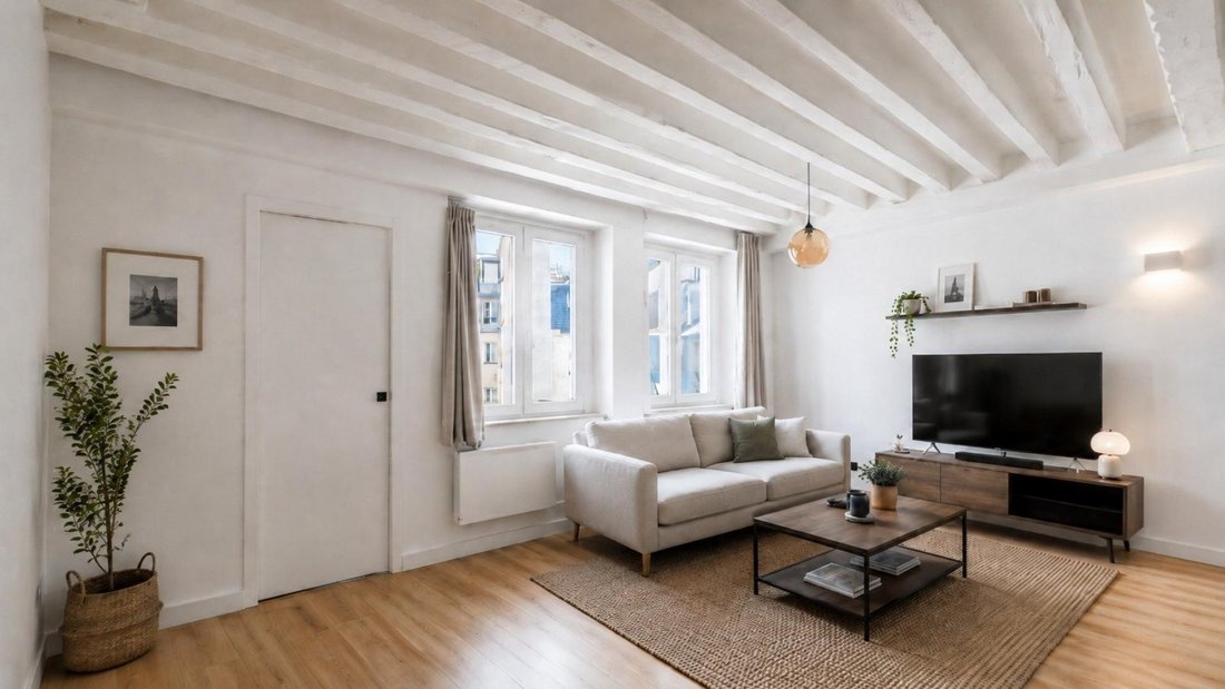 Apartment in Palais Royal, Paris 1er Arrondissement, Paris 1 - 18402434