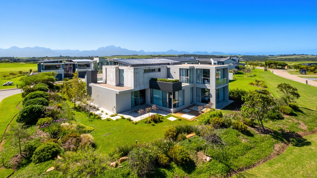 House in Oubaai Golf Estate, Western Cape, South Africa 2 - 18400798