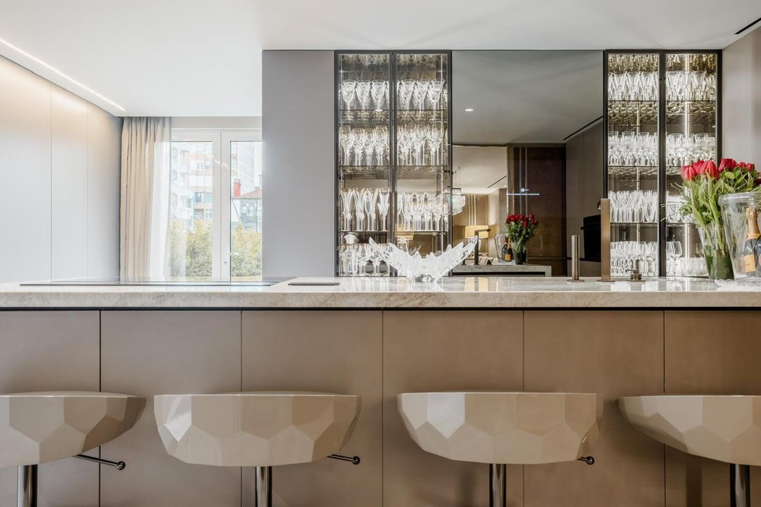Apartment in Arroios, Lisbon, Portugal 3 - 18402413