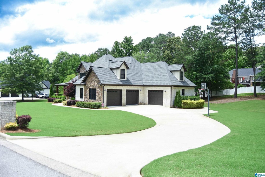 House in Anniston, Alabama, United States 2 - 18400964